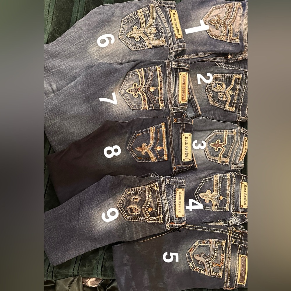 rock revival blue jeans 7 pairs are size 27 and 2 pairs are size 26